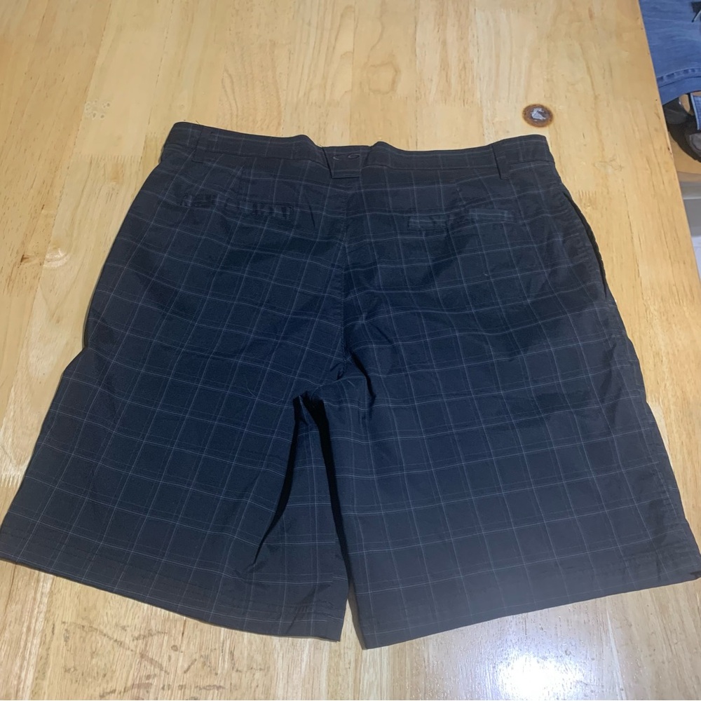 Champion Mens Duo Dry Flat Front Golf Shorts Black Windowpane Plaid Size 40W - Picture 2 of 6